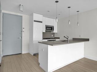 109 Gold St APT 6F, Brooklyn, NY 11201