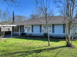 1442 Oak Tree Dr, Houston, TX 77055