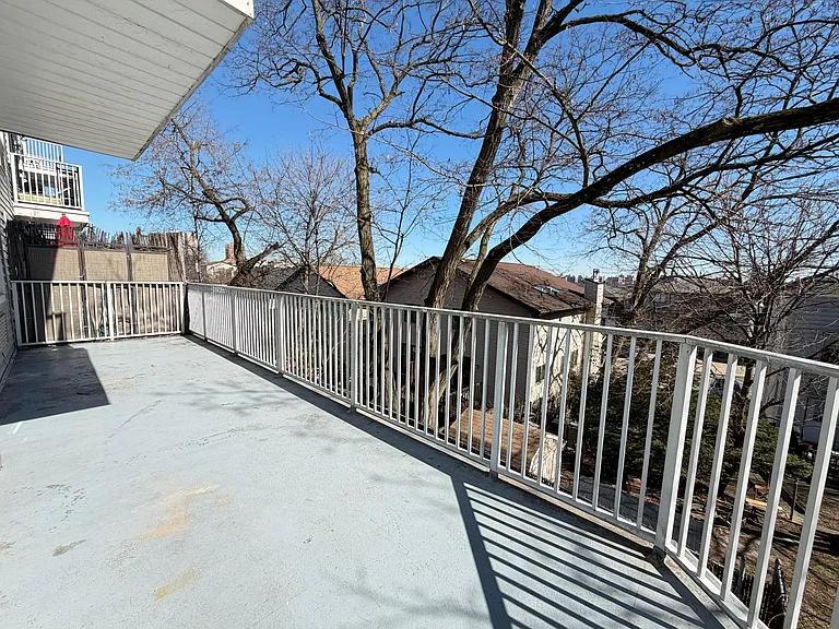 10 Palisade Ave #2C — Photo 9