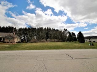1085 Prairie View Dr, Somonauk, IL 60552