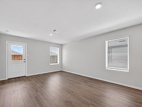 2nd image of 1144 Northfield Dr