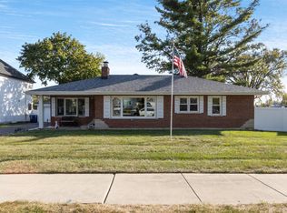 7119 W 114th St, Worth, IL 60482