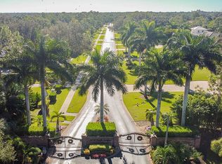 9126 The Ln, Naples, FL 34109