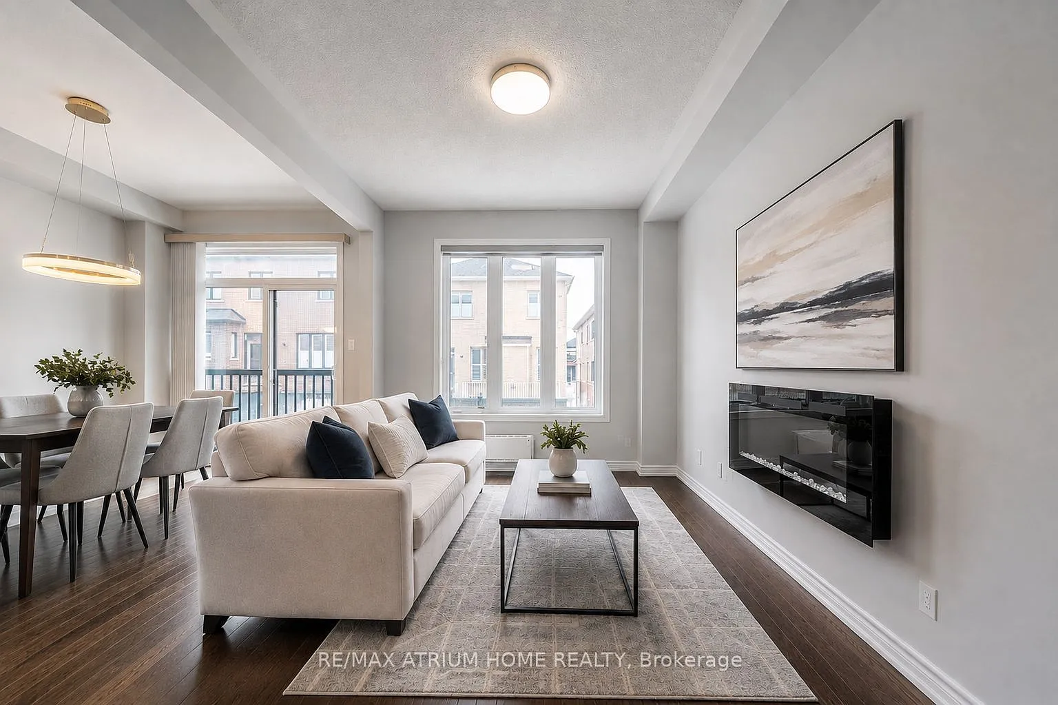 4 bed, $3,300 — Photo 1