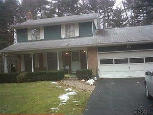 1st image of 27 Evergreen Ave