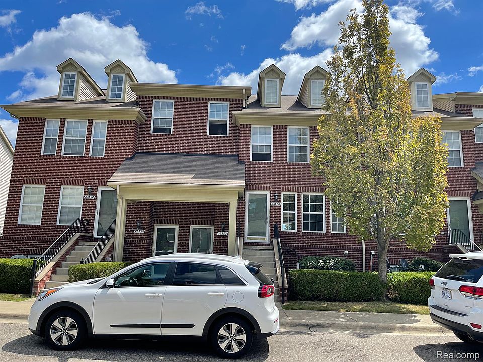 1st image of 23380 Grayson Dr