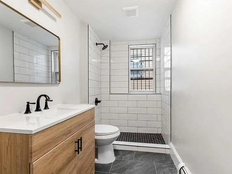 247 Park St #1 — Photo 14