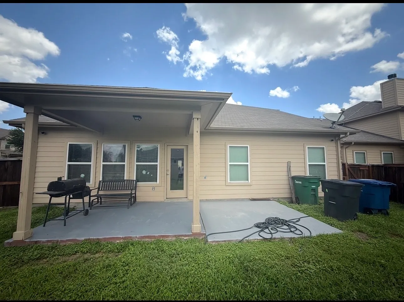 5 bed, 3.5 bath, 3571 sqft, $2,800 — Photo 4
