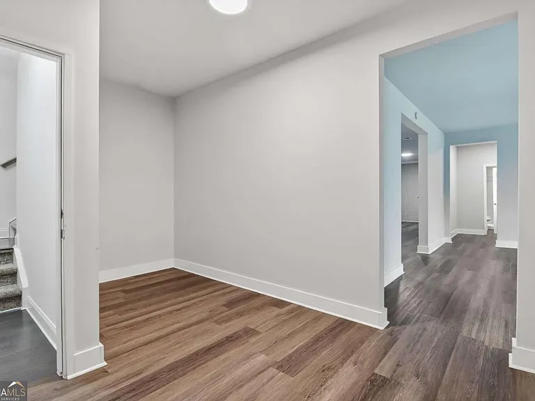 408 Cottonwood Cir — Photo 31