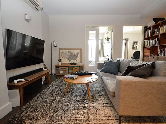 2nd image of 146 Meserole St APT 3L