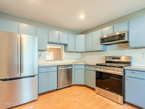 62 Secretariat Ct, Tinton Falls, NJ 07724