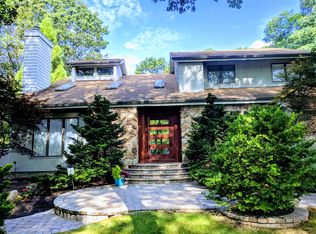 4 Constant Ct, Rocky Point, NY 11778
