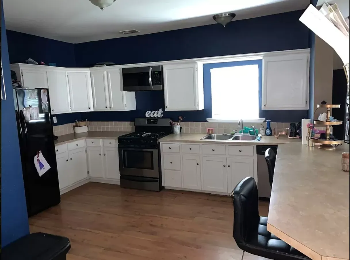 5 bed, 1524 sqft, $4,000 — Photo 2