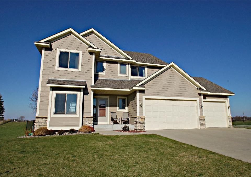 Welcome to this wonderful home on a large corner lot close to parks and schools!