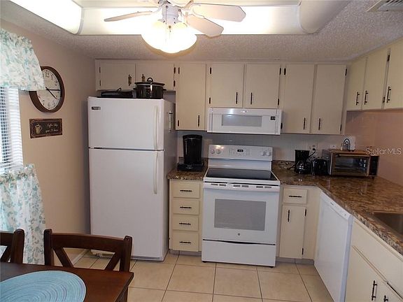 4th image of 7734 Danube Dr #A