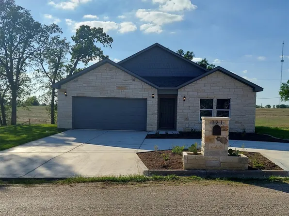 121 Spanish Oak Trl, Cameron, TX 76520