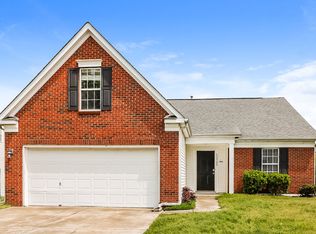 12705 Walking Stick Dr, Charlotte, NC 28278
