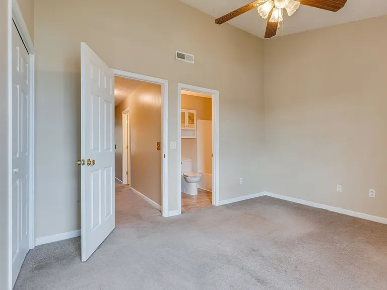 659 Beaverview Dr — Photo 8