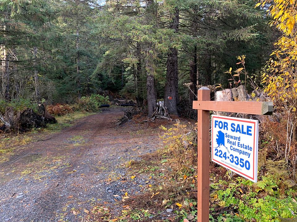 1st image of 10867 Wolf Trail Cir