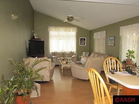 5th image of 1008 3rd Ave S