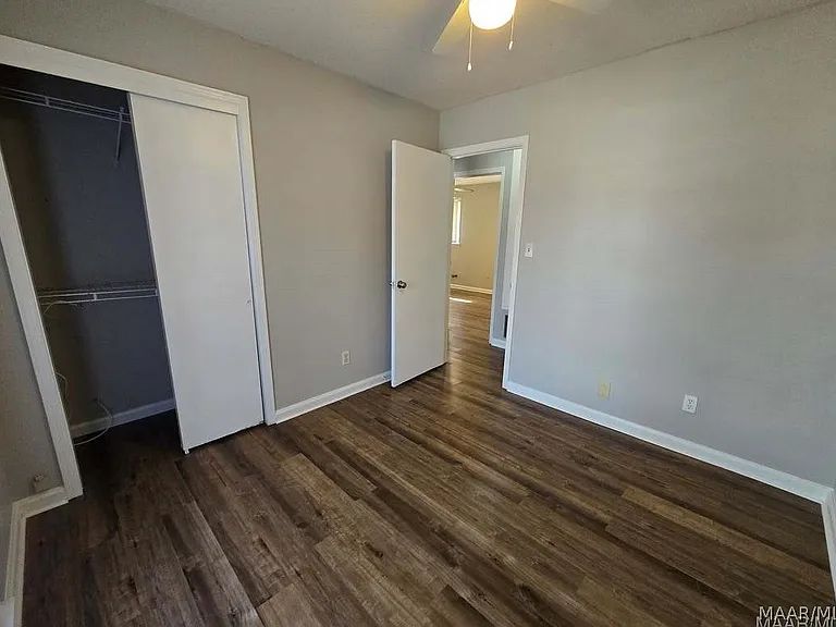 426 Stroll Dr — Photo 10