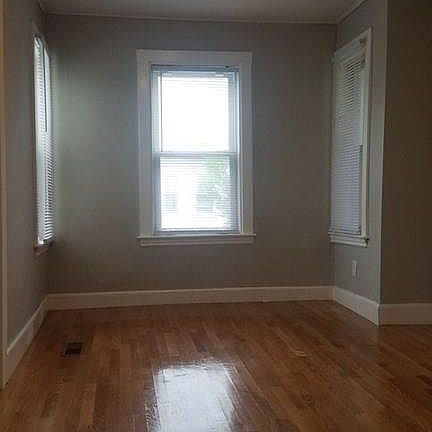 5th image of 62 Norton St #2