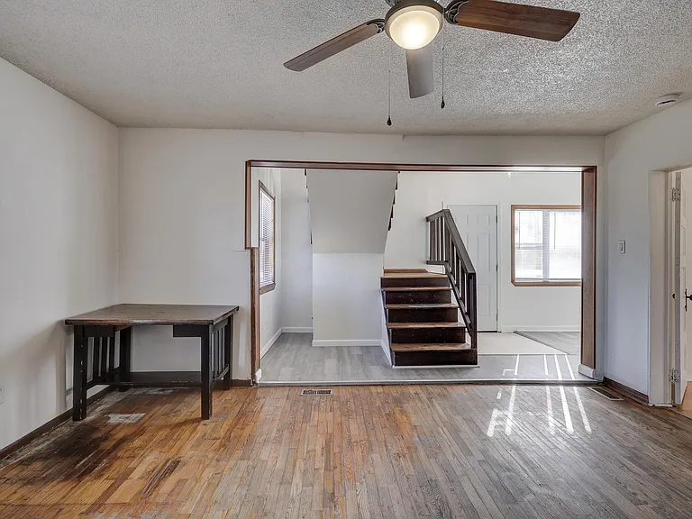 3801 Cresswell Ave — Photo 11