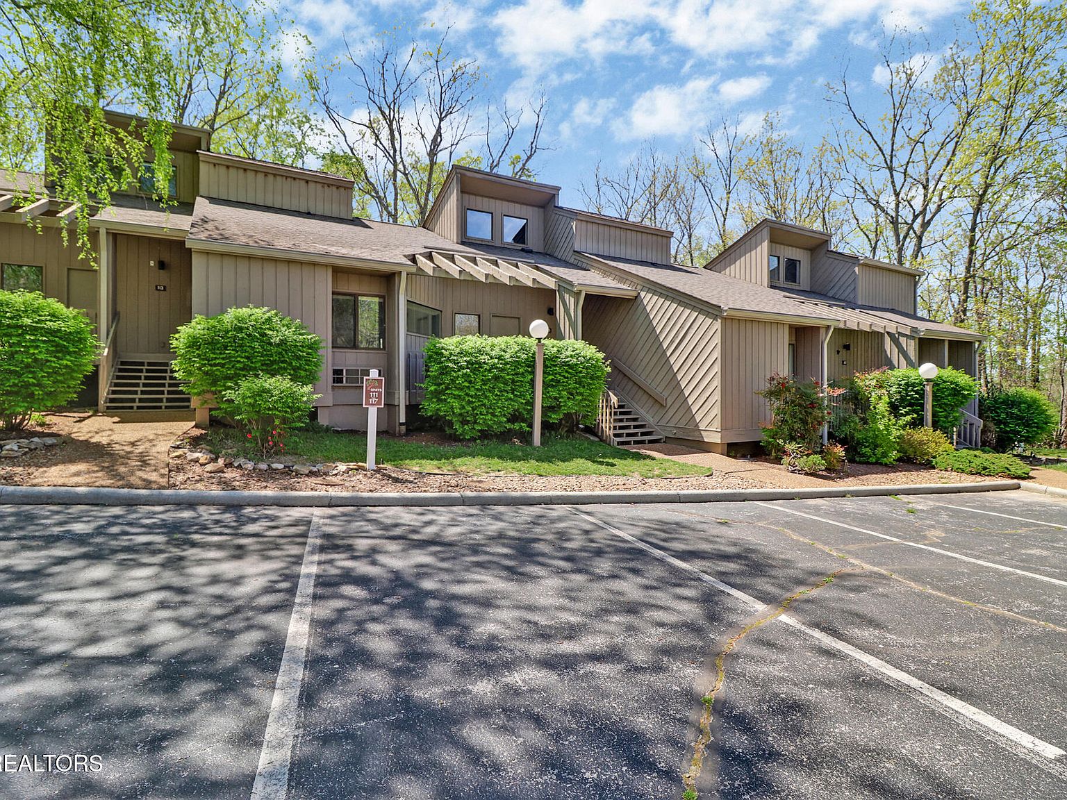 115 Eagle Ct, Crossville, TN 38558 | Zillow