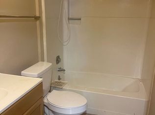 2070 W Washington St UNIT 3, Springfield, IL 62702