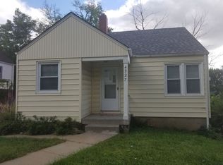 4327 Larimore Ave, Omaha, NE 68111