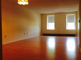 20 Marshall St APT 302, North Adams, MA 01247