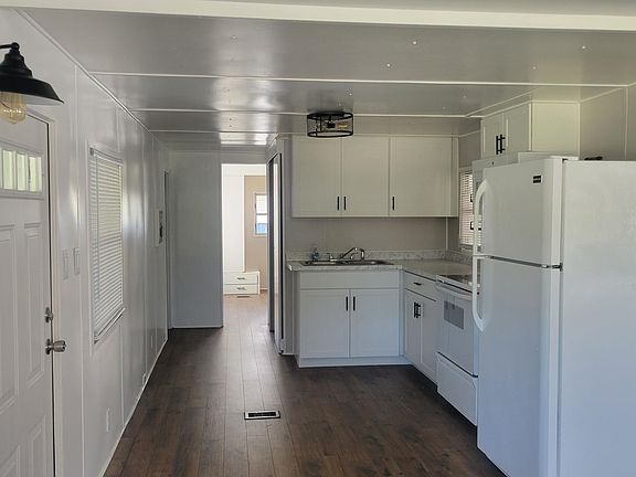 5th image of 5420 Isabelle Ave