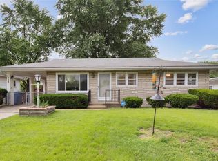 765 Mark Twain Dr, Florissant, MO 63031