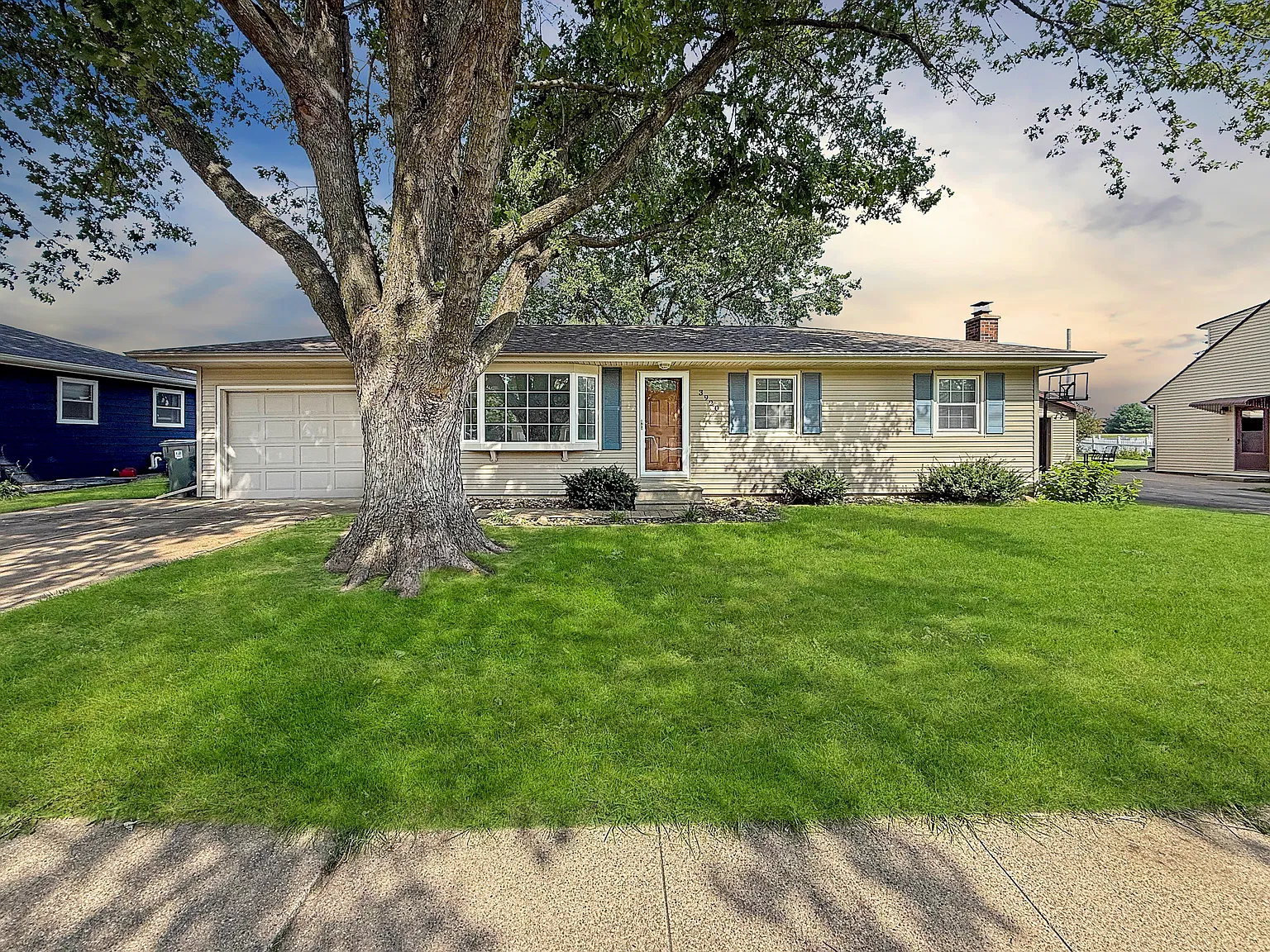 3 bed, 1800 sqft, $2,000 — Photo 1