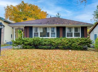 4334 Elm St, Downers Grove, IL 60515