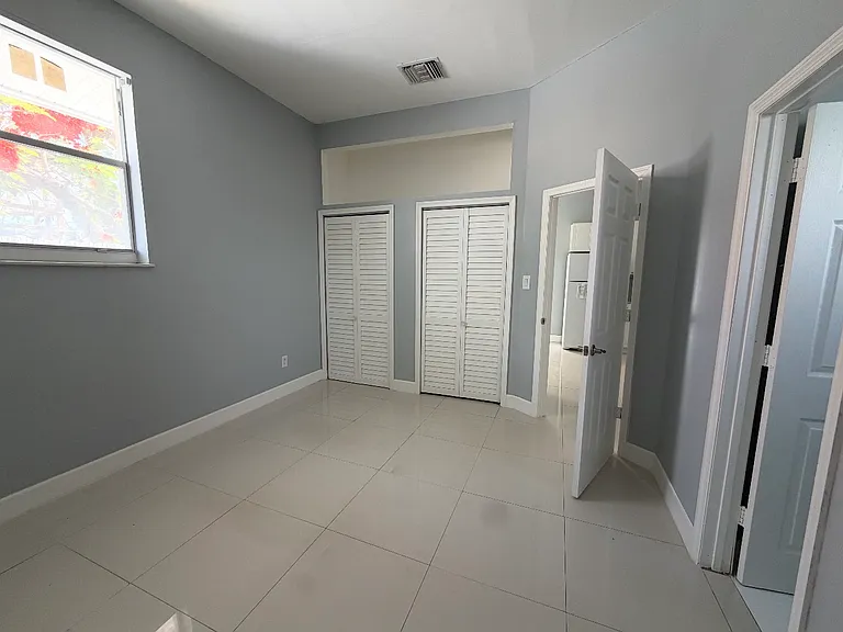 5220 SW 98th Avenue Rd — Photo 9