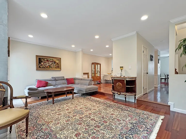 7760 Marshall Heights Ct — Photo 6