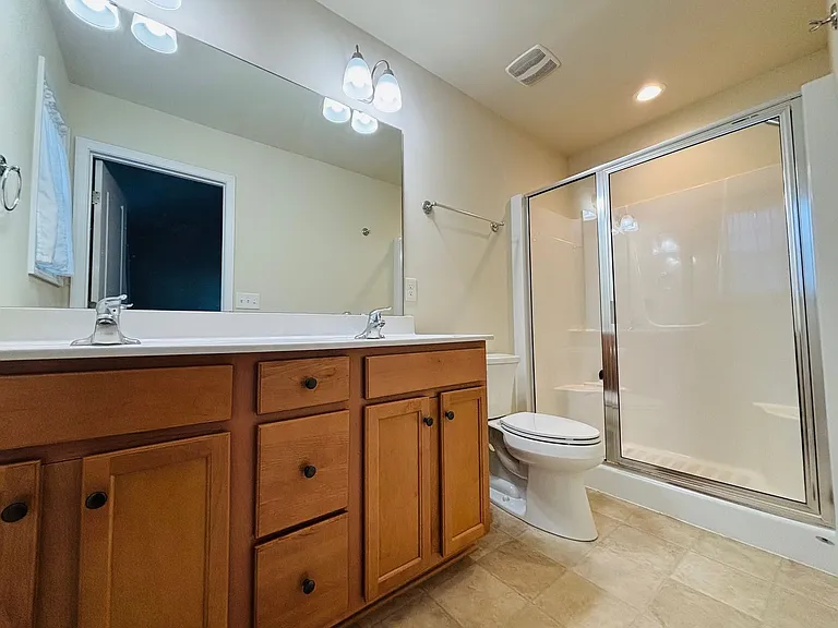 305 Phoenix Blvd NW — Photo 14