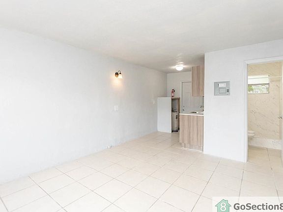5th image of 1703 NW 7th Ct #1703