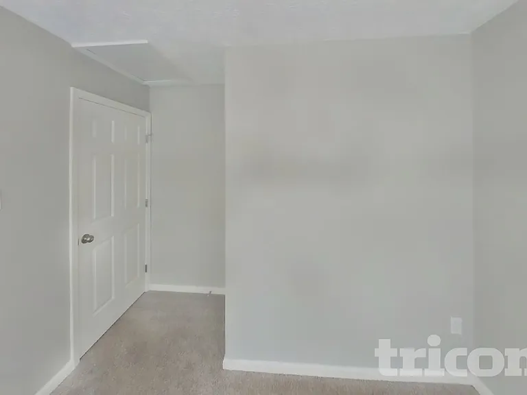 9845 Bayline Cir — Photo 13