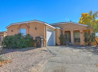 827 Rebecca Loop NE, Rio Rancho, NM 87144