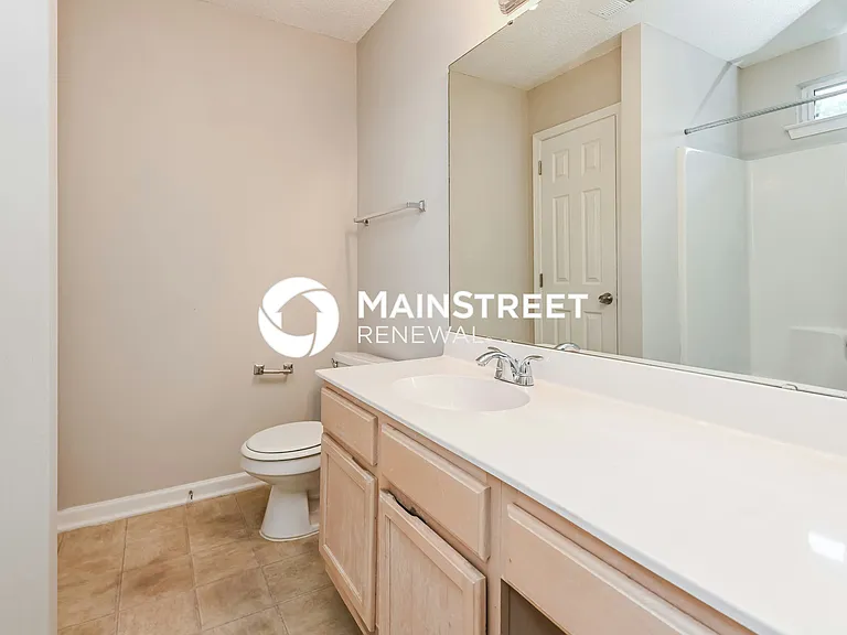 Main Bathroom