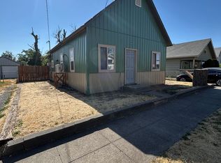 323 SW 16th St, Pendleton, OR 97801