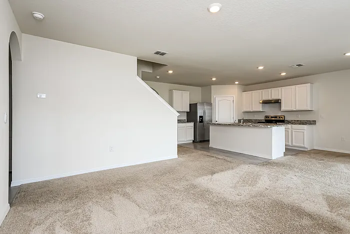 668 Squires Grove Dr — Photo 6