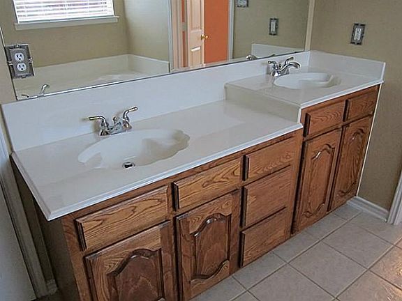 2nd image of 9463 Aristocrat Ln