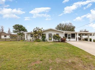97 Lakeview Dr, Saint Cloud, FL 34769
