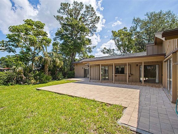 5th image of 6116 Willow Oak Cir
