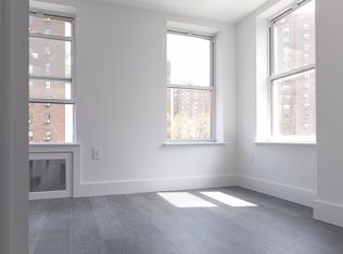 377 1st Ave #3, New York, NY 10010