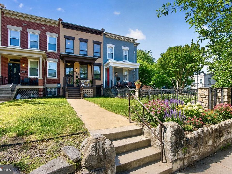 1st image of 903 K St NE