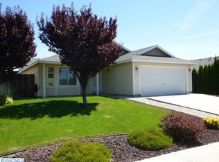 4109 Dartmoor Ln, Pasco, WA 99301